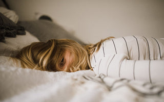 Le donne devono dormire più degli uomini
